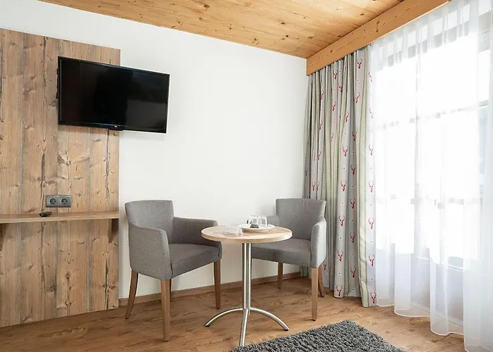 Berggeist Pensión 3*